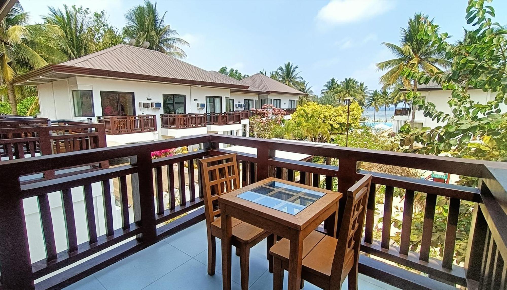 Puerto Del Sol Beach Resort And Hotel Club Bolinao Pangasinan מראה חיצוני תמונה