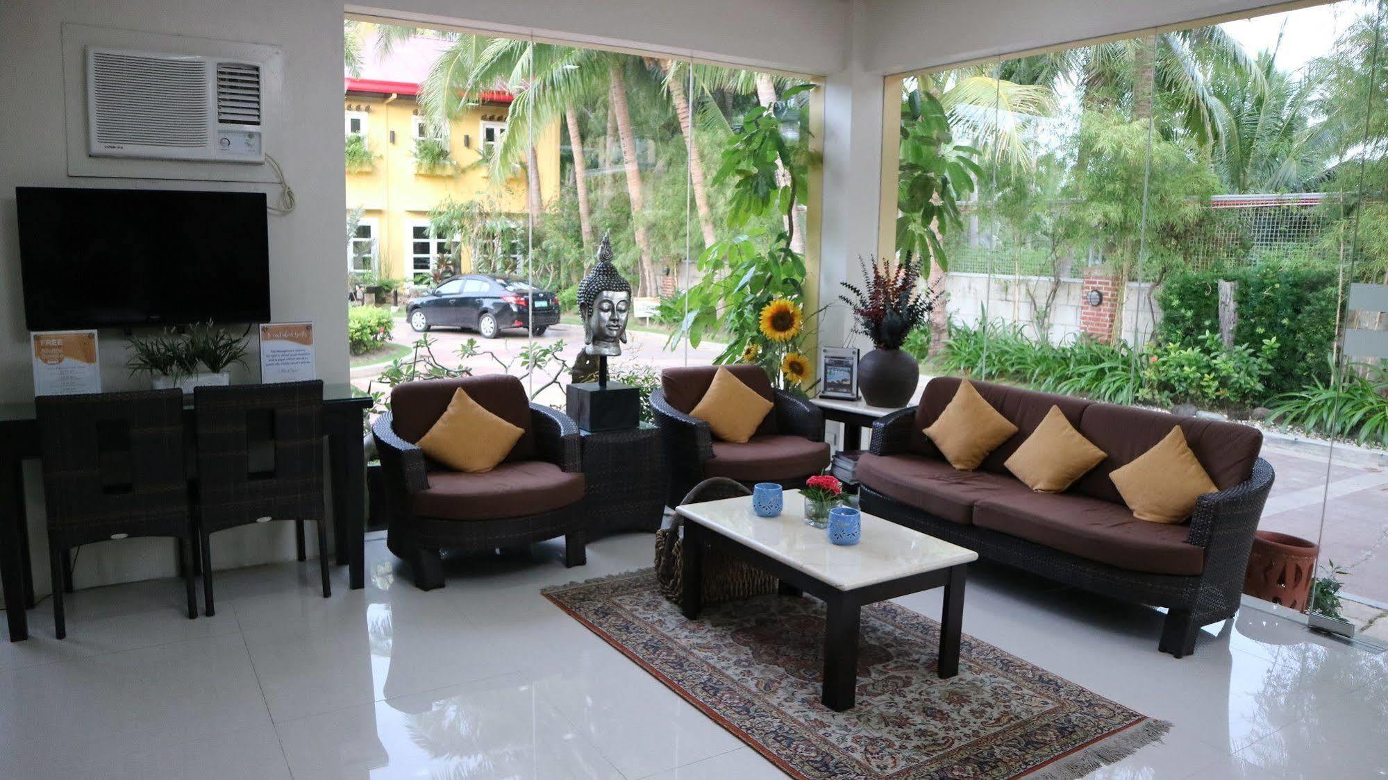 Puerto Del Sol Beach Resort And Hotel Club Bolinao Pangasinan מראה חיצוני תמונה