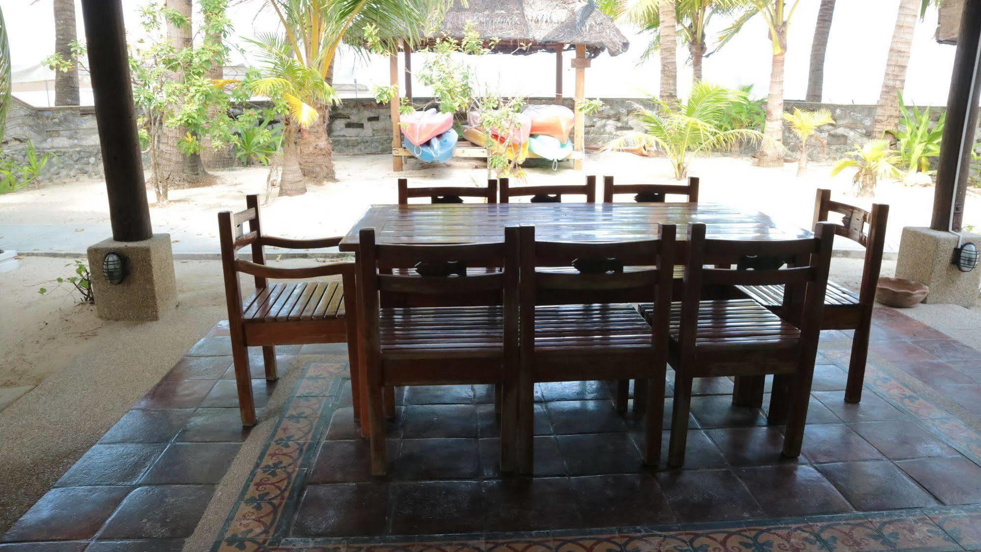 Puerto Del Sol Beach Resort And Hotel Club Bolinao Pangasinan מראה חיצוני תמונה