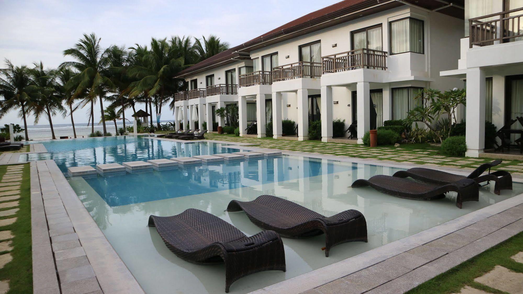 Puerto Del Sol Beach Resort And Hotel Club Bolinao Pangasinan מראה חיצוני תמונה