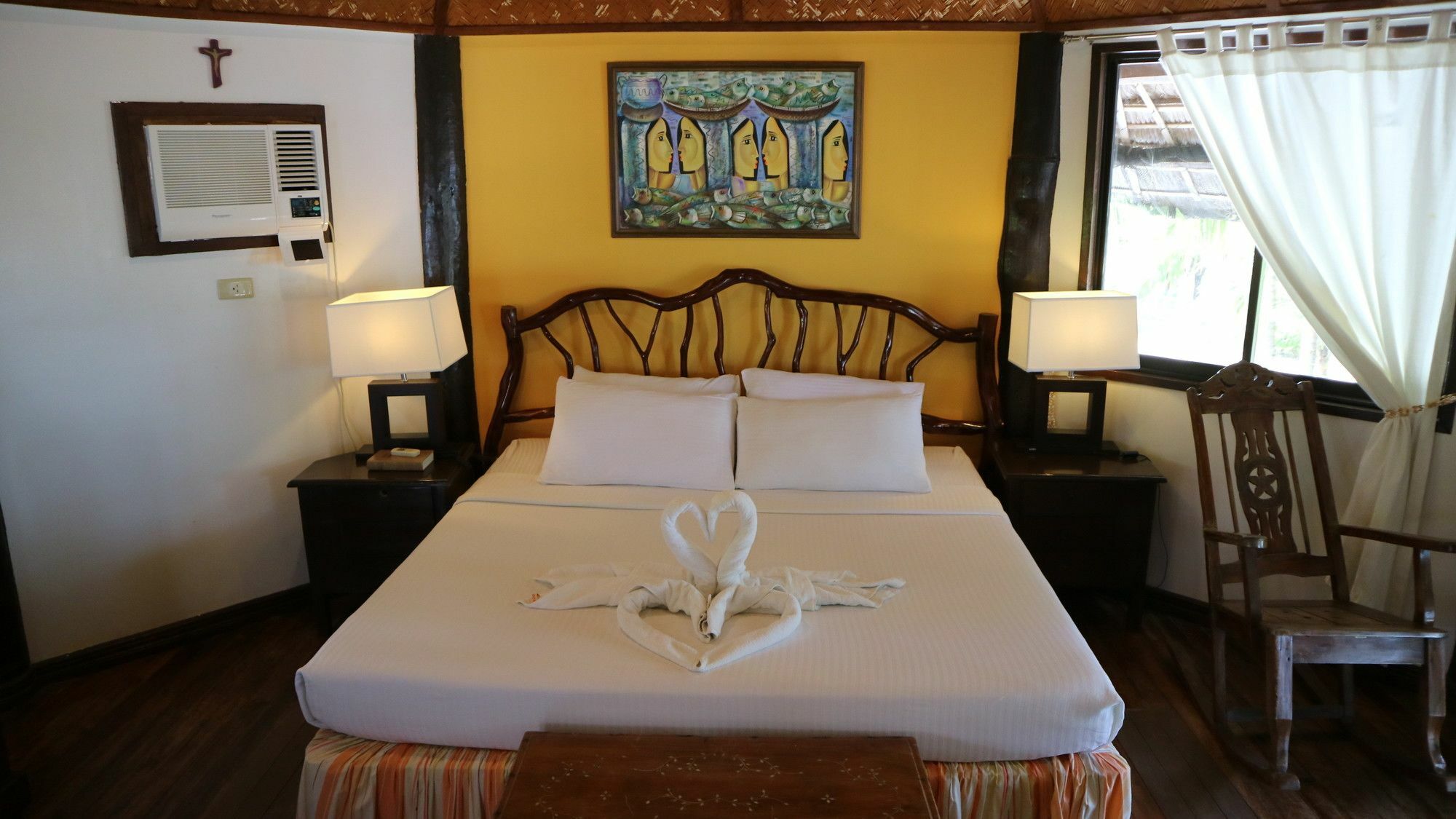 Puerto Del Sol Beach Resort And Hotel Club Bolinao Pangasinan מראה חיצוני תמונה