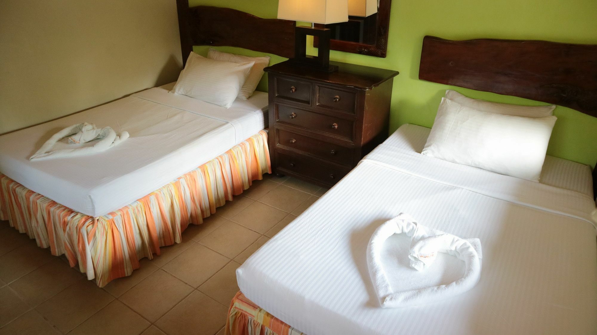 Puerto Del Sol Beach Resort And Hotel Club Bolinao Pangasinan מראה חיצוני תמונה